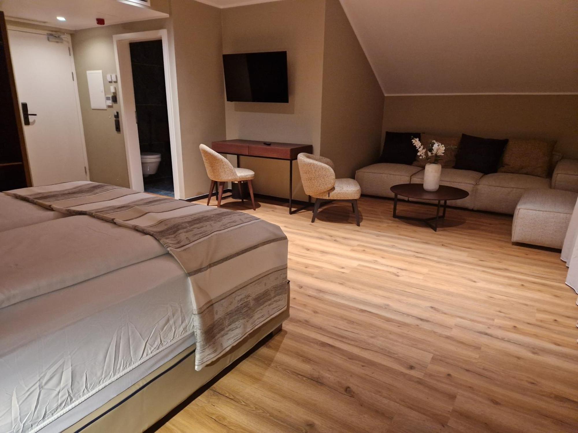 Wehr  Hotel Wehra מראה חיצוני תמונה